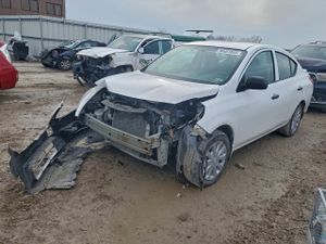 Nissan Versa S 1.6L 4 2015