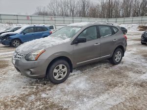 Nissan Rogue S 2.5L 4 2014