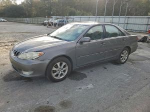 Toyota Camry LE 2.4L 4 2005