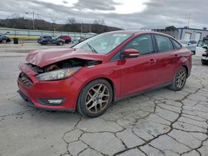 Ford Focus SE 2.0L 4 2015