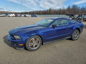 Ford Mustang 3.7L 6 2012