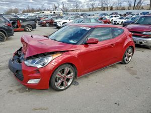 Hyundai Veloster 1.6L 4 2013