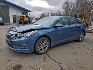 Hyundai Sonata SE 2.4L 4 2015