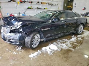 Jaguar XJ 5.0L 8 2012