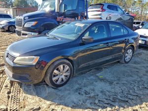 Volkswagen Jetta BASE 2.0L 4 2013
