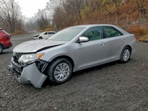 Toyota Camry BASE 2.5L 4 2012