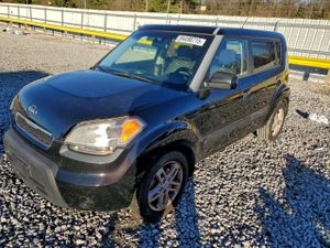 Kia Soul + 2.0L 4 2010