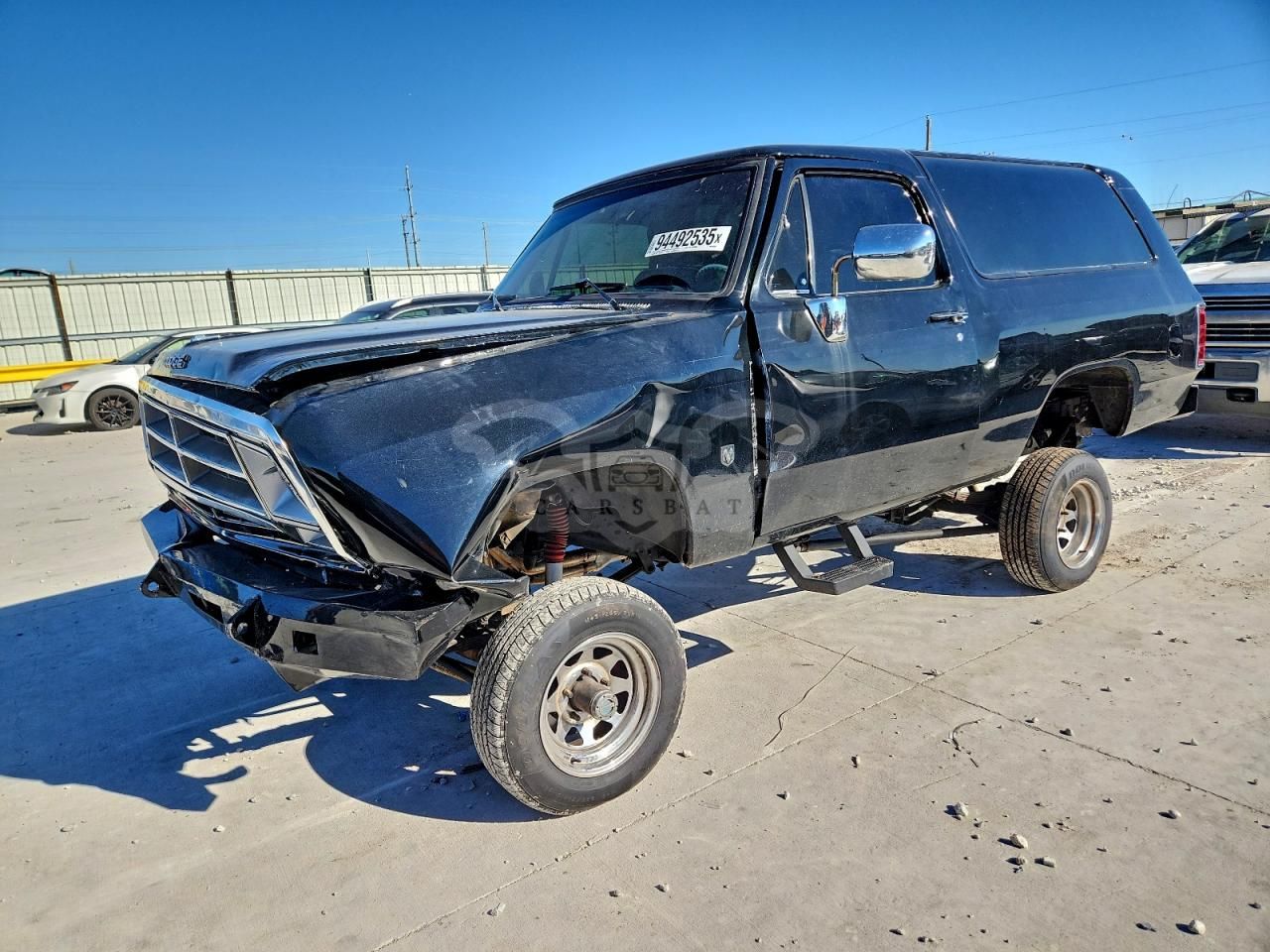 Dodge Ramcharger AW-100 5.9L 8 1986