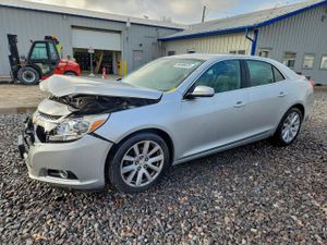 Chevrolet Malibu 2LT 2.5L 4 2014