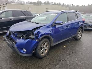 Toyota Rav4 XLE 2.5L 4 2015