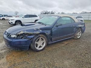Ford Mustang GT 4.6L 8 2003