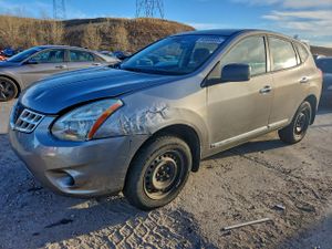 Nissan Rogue S 2.5L 4 2012