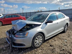 Volkswagen Jetta BASE 2.0L 4 2012