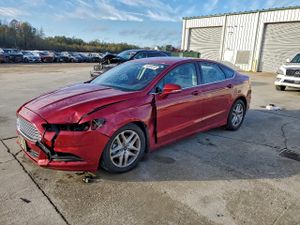 Ford Fusion SE 2.5L 4 2014