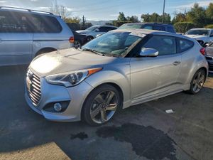 Hyundai Veloster TURBO 1.6L 4 2013