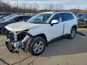 Toyota Rav4 XLE 2.5L 4 2021