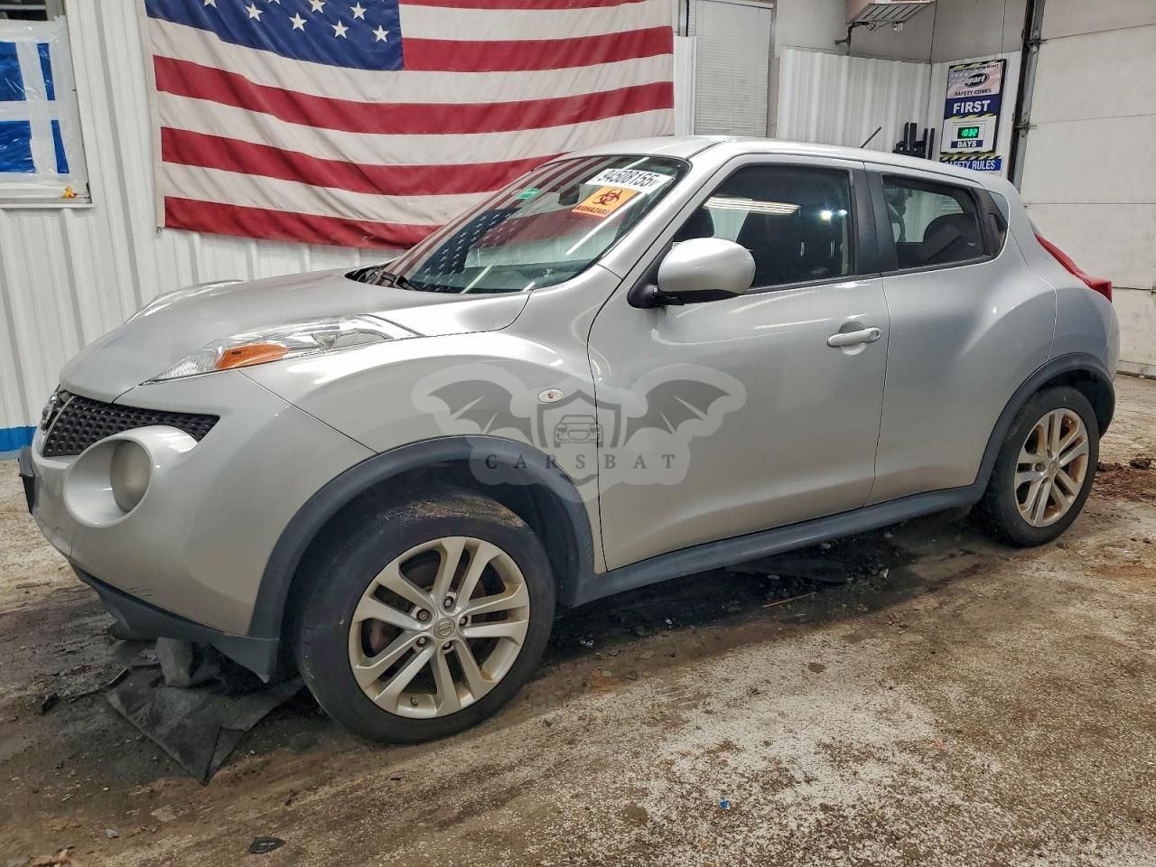 Nissan Juke S 1.6L 4 2013