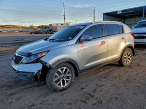 Kia Sportage LX 2.4L 4 2014