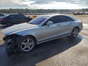 Mercedes-Benz CLS 550 4MATIC 4.6L 8 2014