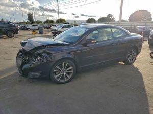 Volvo C70 T5 2.5L 5 2012