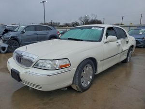 Lincoln Town Car ULTIMATE 4.6L 8 2004
