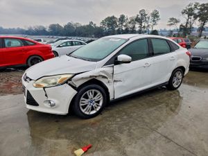 Ford Focus SEL 2.0L 4 2012