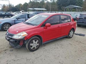 Nissan Versa S 1.8L 4 2010