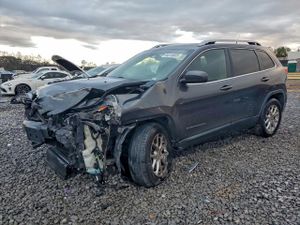 Jeep Cherokee LATITUDE 2.4L 4 2015