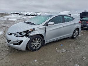Hyundai Elantra SE 1.8L 4 2015