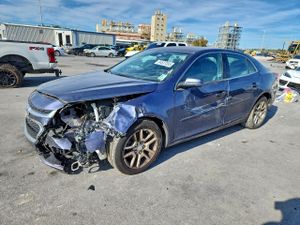 Chevrolet Malibu 1LT 2.5L 4 2014