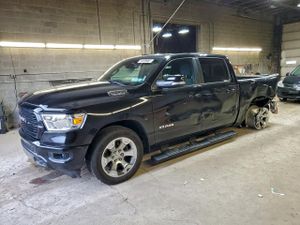 RAM 1500 BIG HORN/LONE STAR 5.7L 8 2019