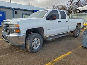 Chevrolet Silverado 1500 K2500 HEAVY DUTY 6.0L 8 2015