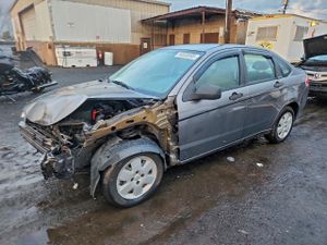Ford Focus S 2.0L 4 2011