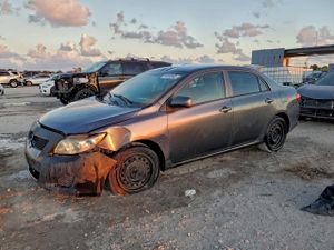 Toyota Corolla BASE 1.8L 4 2010