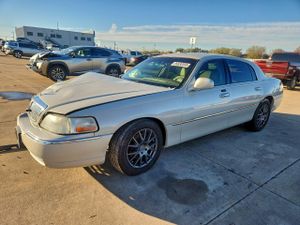 Lincoln Town Car SIGNATURE 4.6L 8 2005