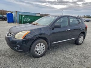 Nissan Rogue S 2.5L 4 2013