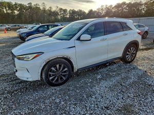 Infiniti QX50 LUXE 2.0L 4 2021