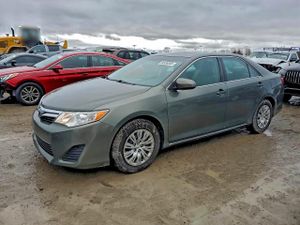 Toyota Camry L 2.5L 4 2013