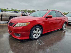 Toyota Camry BASE 2.5L 4 2011