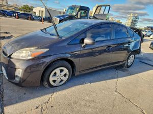 Toyota Prius 1.8L 4 2011