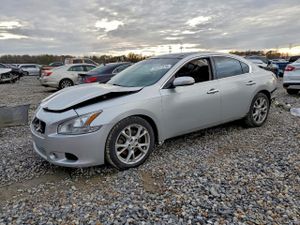 Nissan Maxima S 3.5L 6 2013