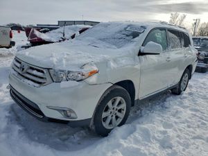 Toyota Highlander BASE 3.5L 6 2011