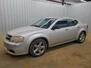 Dodge Avenger SE 2.4L 4 2012