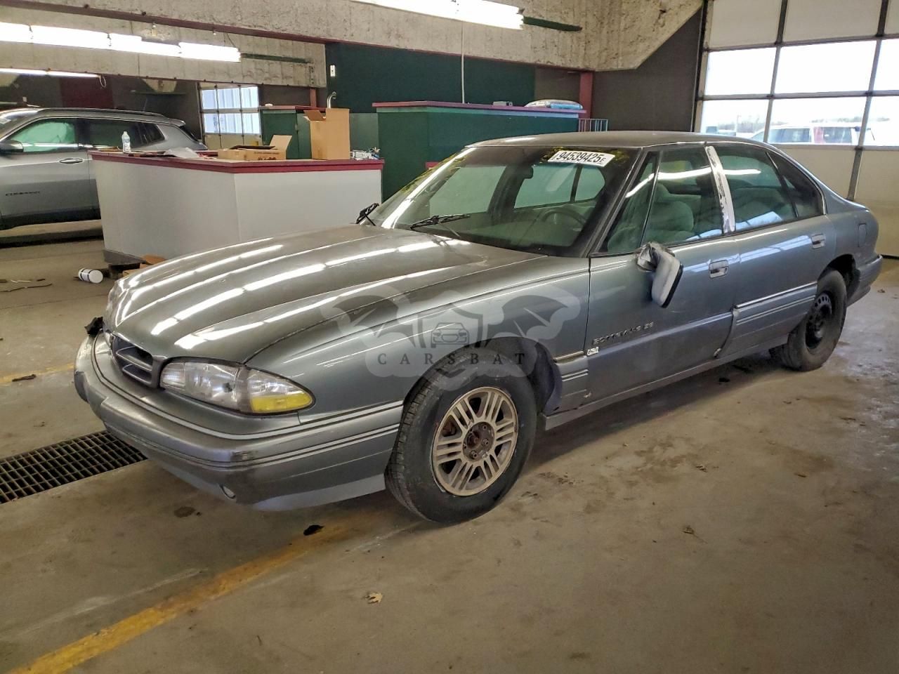 Pontiac Bonneville SE 3.8L 6 1992