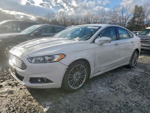 Ford Fusion SE 2.0L 4 2013