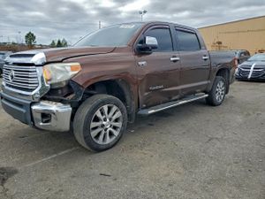 Toyota Tundra CREWMAX LIMITED 5.7L 8 2015