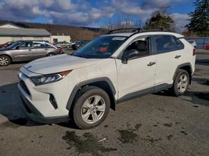Toyota Rav4 XLE 2.5L 4 2021