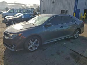 Toyota Camry L 2.5L 4 2014