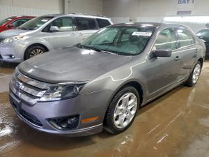 Ford Fusion SE 2.5L 4 2010