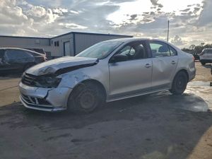 Volkswagen Jetta BASE 2 L 4 2015